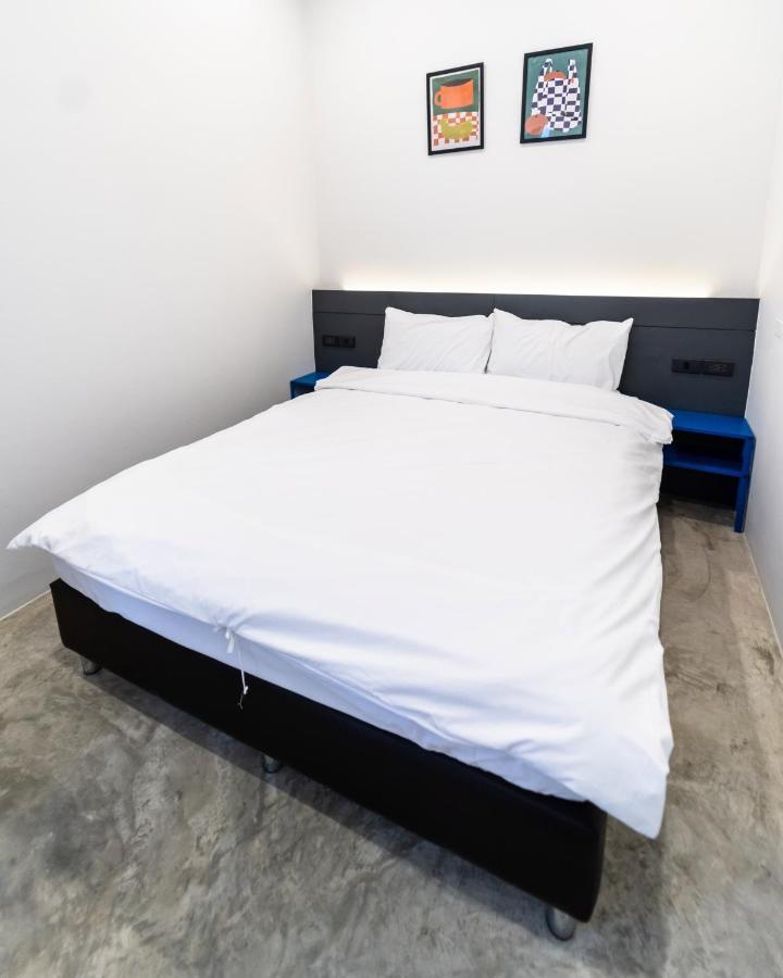 Pier 808 Hostel Bangkok Dış mekan fotoğraf