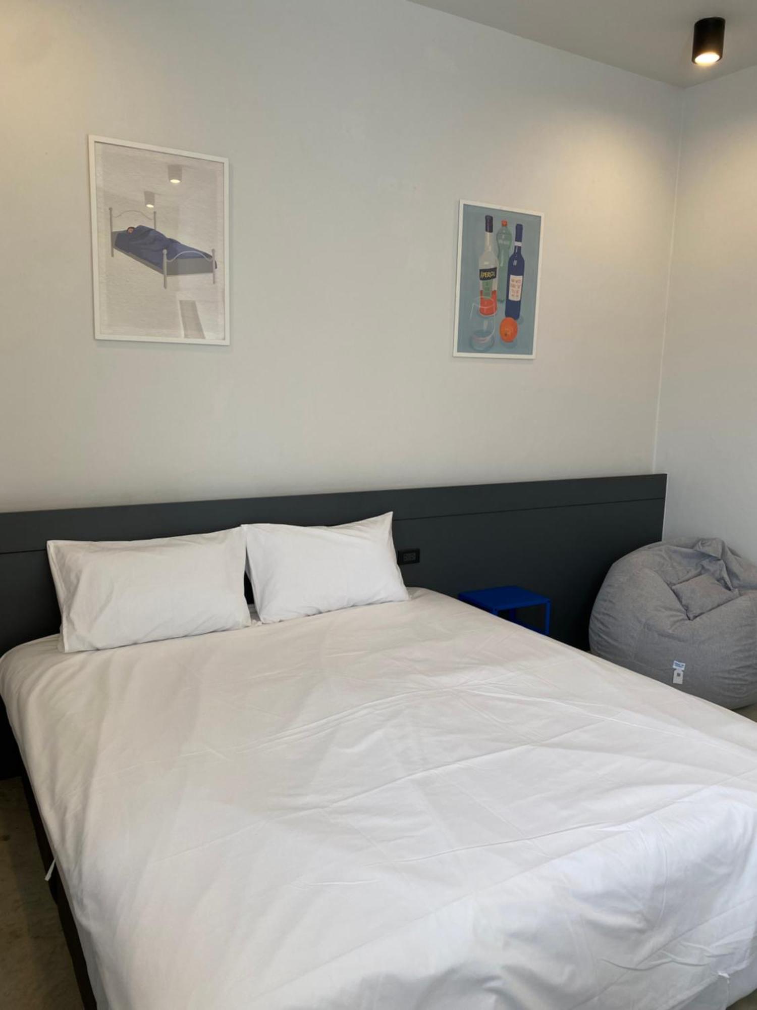 Pier 808 Hostel Bangkok Dış mekan fotoğraf